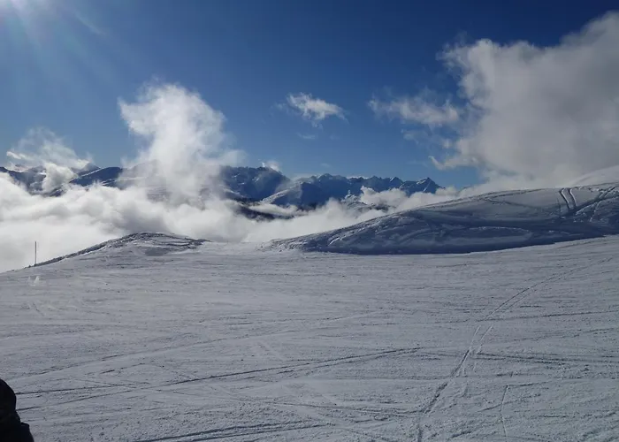 Hoch Ueber Dem Rheintal Breíl