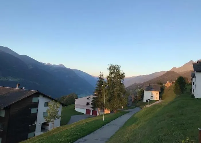 Hoch Ueber Dem Rheintal Breíl