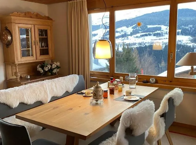 Hoch Ueber Dem Rheintal *