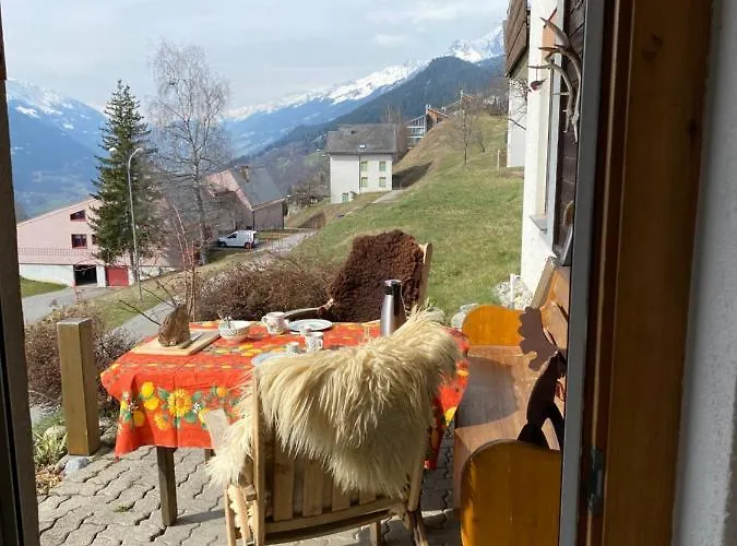 Apartamento Hoch Ueber Dem Rheintal Breíl