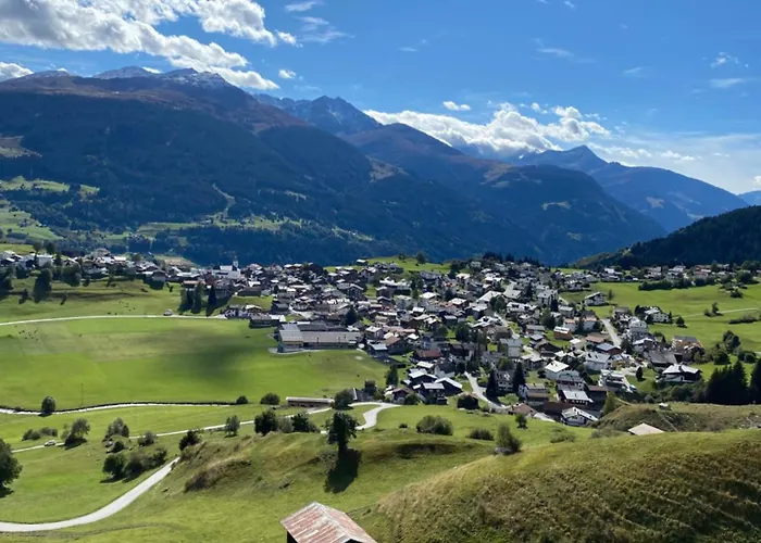 Hoch Ueber Dem Rheintal * Breíl