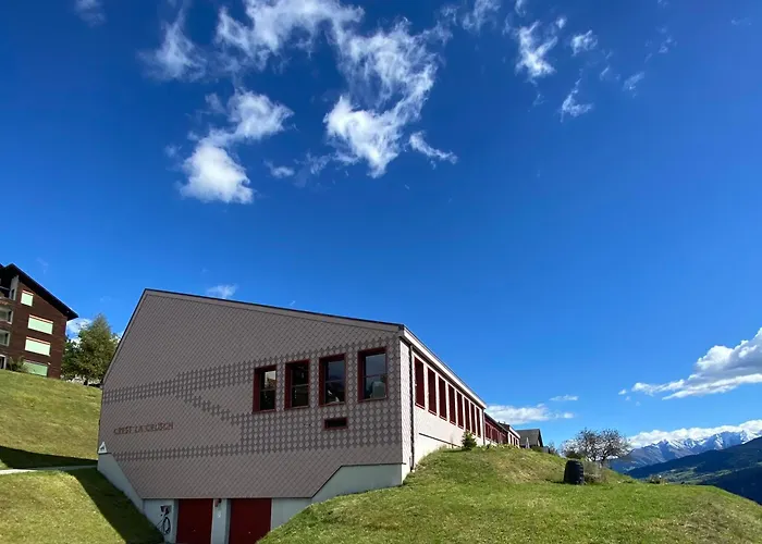 Hoch Ueber Dem Rheintal *