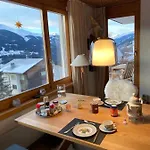 Hoch über Dem Rheintal Apartment