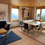 Hoch über Dem Rheintal *