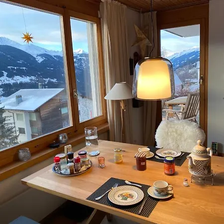 Hoch Ueber Dem Rheintal Apartamento